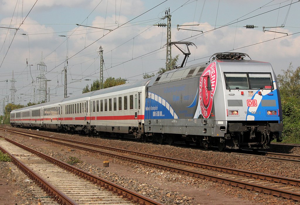 101 060-2 am IC2011 bei Br�hl Vochem am 31.08.2011