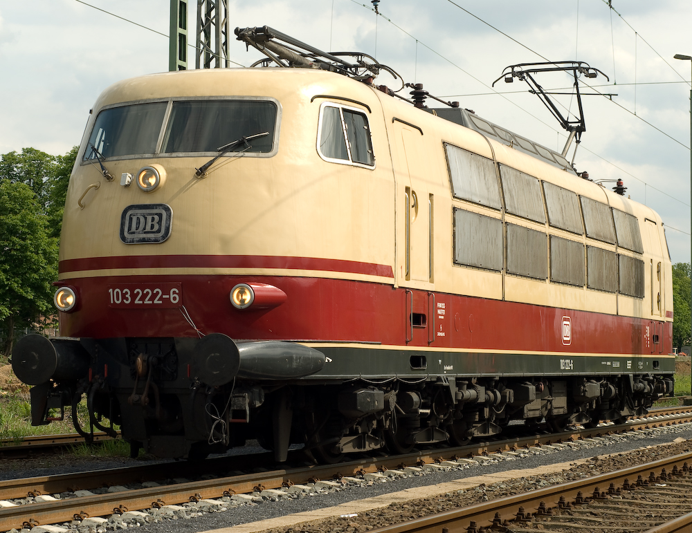 103-222-6 in Opladen am 29.5.2010