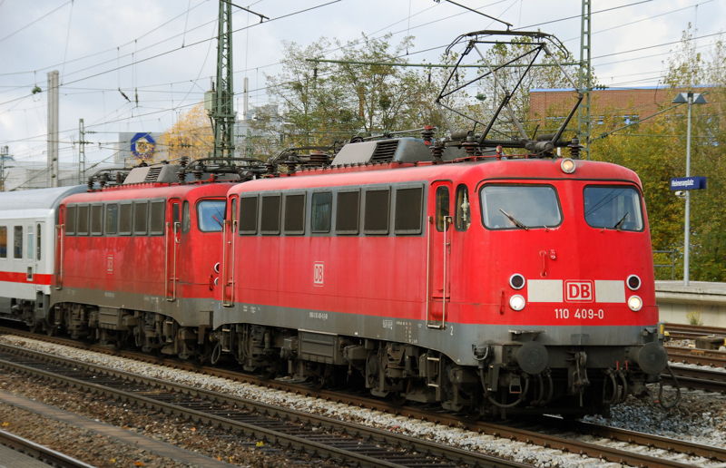 110 409-0 + 115 350-1, aufgenommen am 06.11.12, am Heimeranplatz.