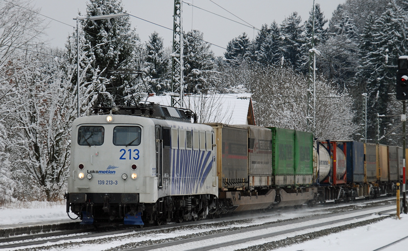 139 213-3, aufgenommen am 20.02.13, in A�ling.