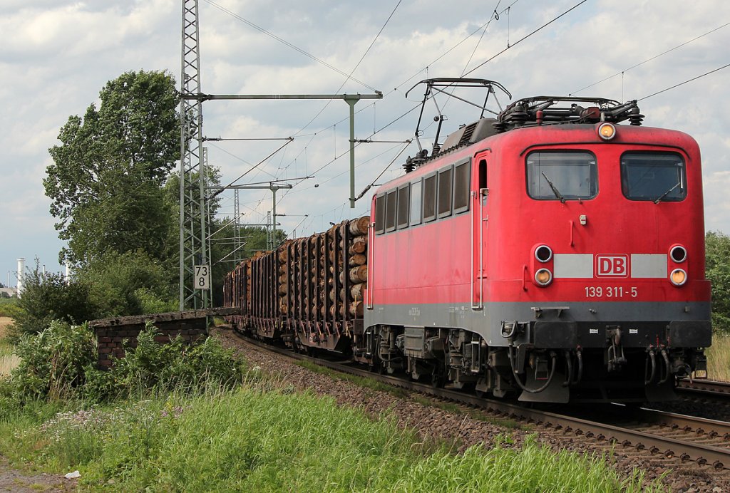 139 311-5 in Porz Wahn am 06.07.2011