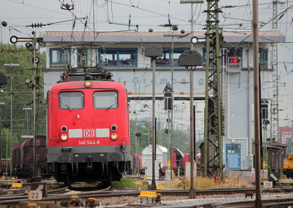 140 544-1 beim umsetzen in Gremberg am 21.06.2011