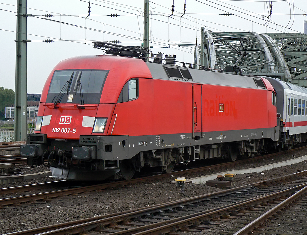 182 007-5 in K�ln Hbf. am 12.09.2010