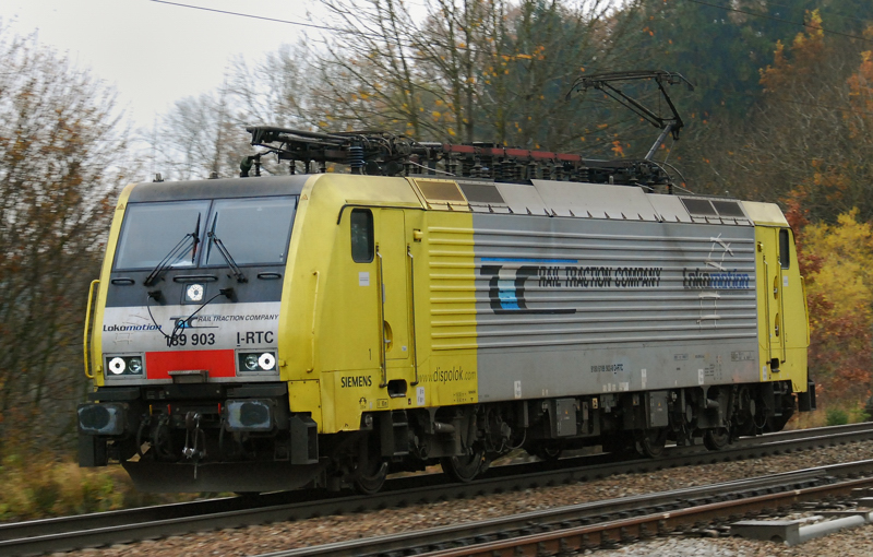 189 903-4, RTC, Lokomotion, aufgenommen bei einer Solofahrt durch A�ling, am 12.11.12.