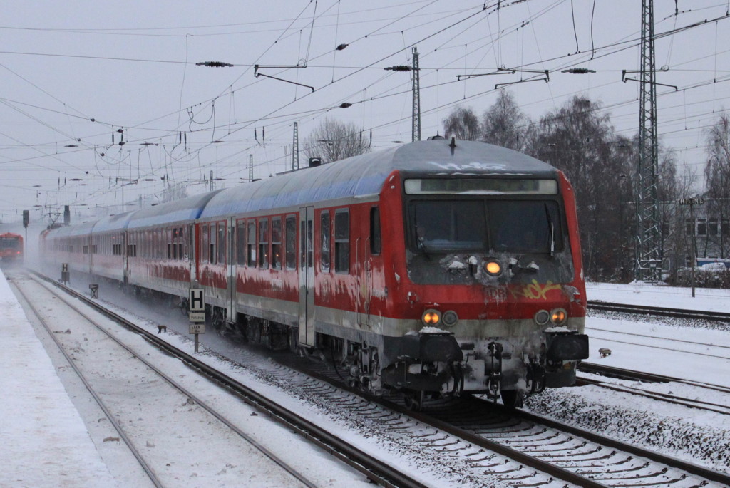 Am 28.12.2010 kam der Schlex durch Hamburg Eidelst�dt gerast.