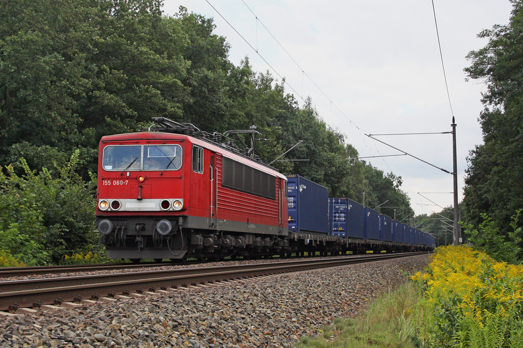 Die 155 060-7 in Erkner am 19,08,11 
