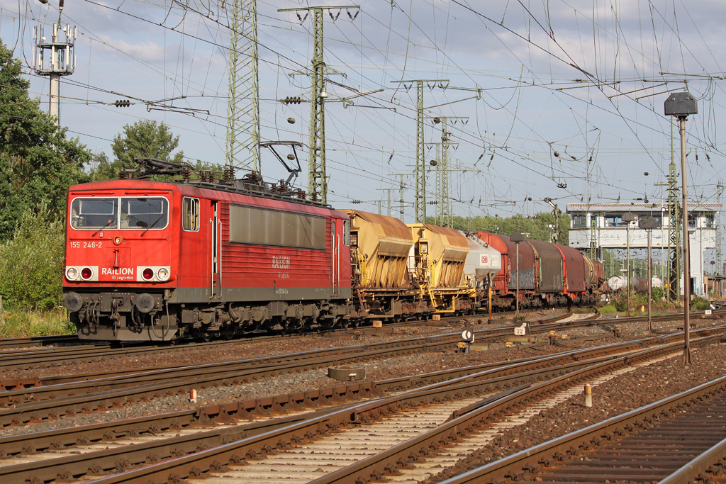 Die 155 246-2 in Gremberg am 16,07,10