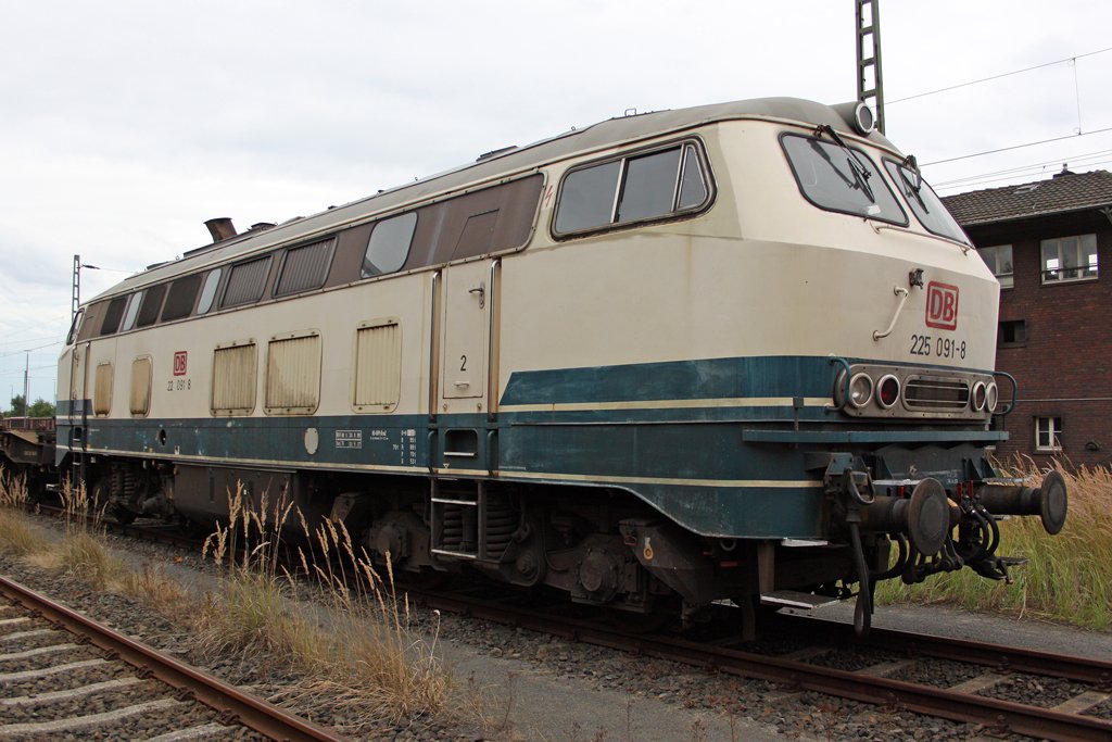 Die 225 091-8 abgestellt in K�ln Gremberg am 27,07,09