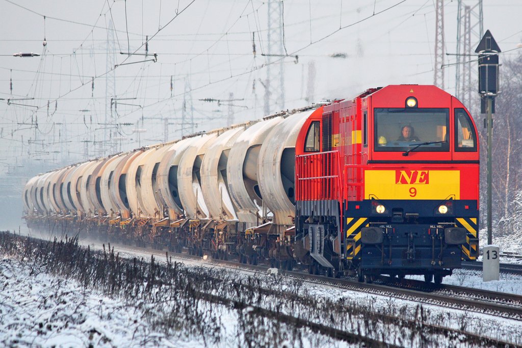 Die NE 9 in Ratingen-Lintorf am 26.01.2010