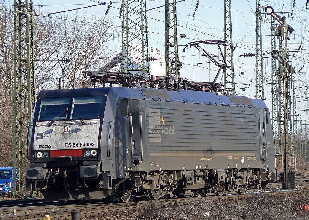 ES 64 F4 992 verl�sst als Lz Gremberg am 3.3.2010