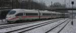 und auch dieser ICE 3 f�hrt mit kalten Radreifen nur schnell in das BW-Grriesheim.