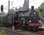 38 2267 bei der Einfahrt in Solingen Hbf.