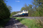 218 460-4 und 212 372-7 mit dem RE 23477 (Amorbach - Wertheim) am 30.04.2017 zwischen Wertheim und Bestenheld-Wertheim.
