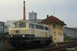Dann die 216 224 am ehemaligen Stellwerk in Frankenberg an der Eder.