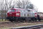 OHE 200087 verl�sst Munster mit einen leeren Holzzug und f�hrt weiter Richtung Celle.