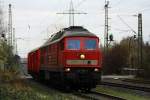 Ich bedanke mich schon mal beim Daniel f�r den sch�nen Tag in Ratingen Lintorf und nun raste die 232 654-4 mit dem Oberhausener Hilfszugwagen durch Ratingen Lintorf.