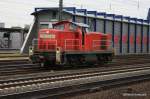 Auch 294 899-0 rangierte in Frankfurt am Main H�chst Gbf am 11.05.2010