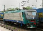 E412 010, eine Italienerin, aufgenommen am 12.05.12, bei einer Solodurchfahrt �ber den Heimeranplatz.