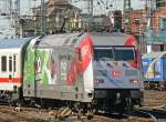 101 040-4 bei der Einfahrt in K�ln Hbf.