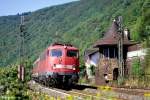Mit der RB15537 passiert die Frankfurter 110 432 den ehemaligen Posten zwischen Kaub und Lorchhausen.