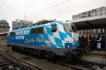 Pr�sentation der 111 017 Bahnland Bayern im M�nchen Hbf Geis 35.