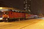 112 160 am RE7 im verschneiten K�ln Messe/Deutz am 07.12.2012