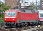 120 110-2 in K�ln Hbf am 30.05.2010