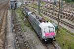127 001 zusammen mit einer 189 nahe des Betriebswerkes M�nchen Hauptbahnhof.