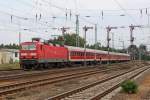 Die 143 221-0 in Calau (Niederl) am 17,08,11