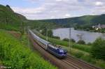 181 201-5 mit dem IC 132 von Norddeich-Mole nach Luxembourg am 11.08.2013 in Winningen(Mosel).