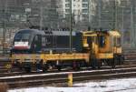 Ein Bau Mopped der Gattung GAF und dahint versteckt sich die Wundersch�ne 117 also MRCE ES64 U2.