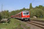 Die 143 970-2 schob die S6 durch Essen Kettwig am 17.04.2014